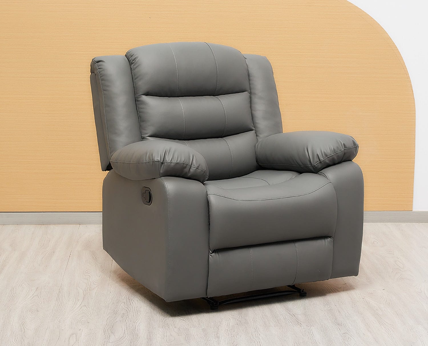Manual recliner chair